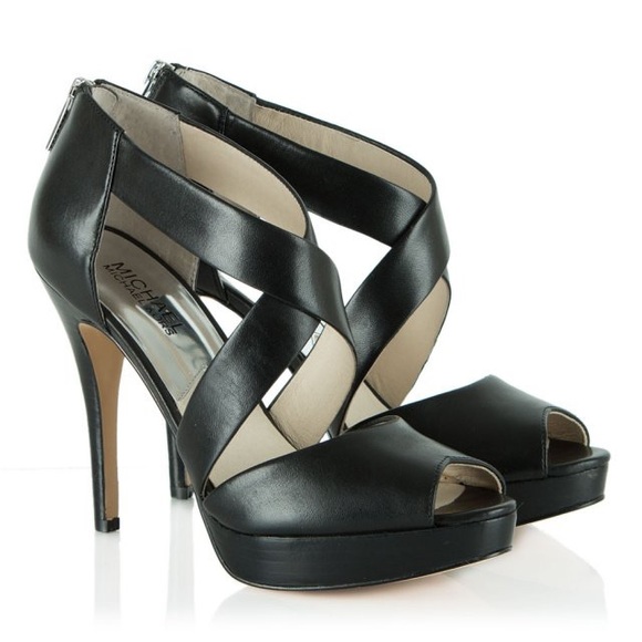 New ~ Michael Kors Ariel Black Leather Peep Toe Platform Sandal Size 10 - Picture 1 of 10